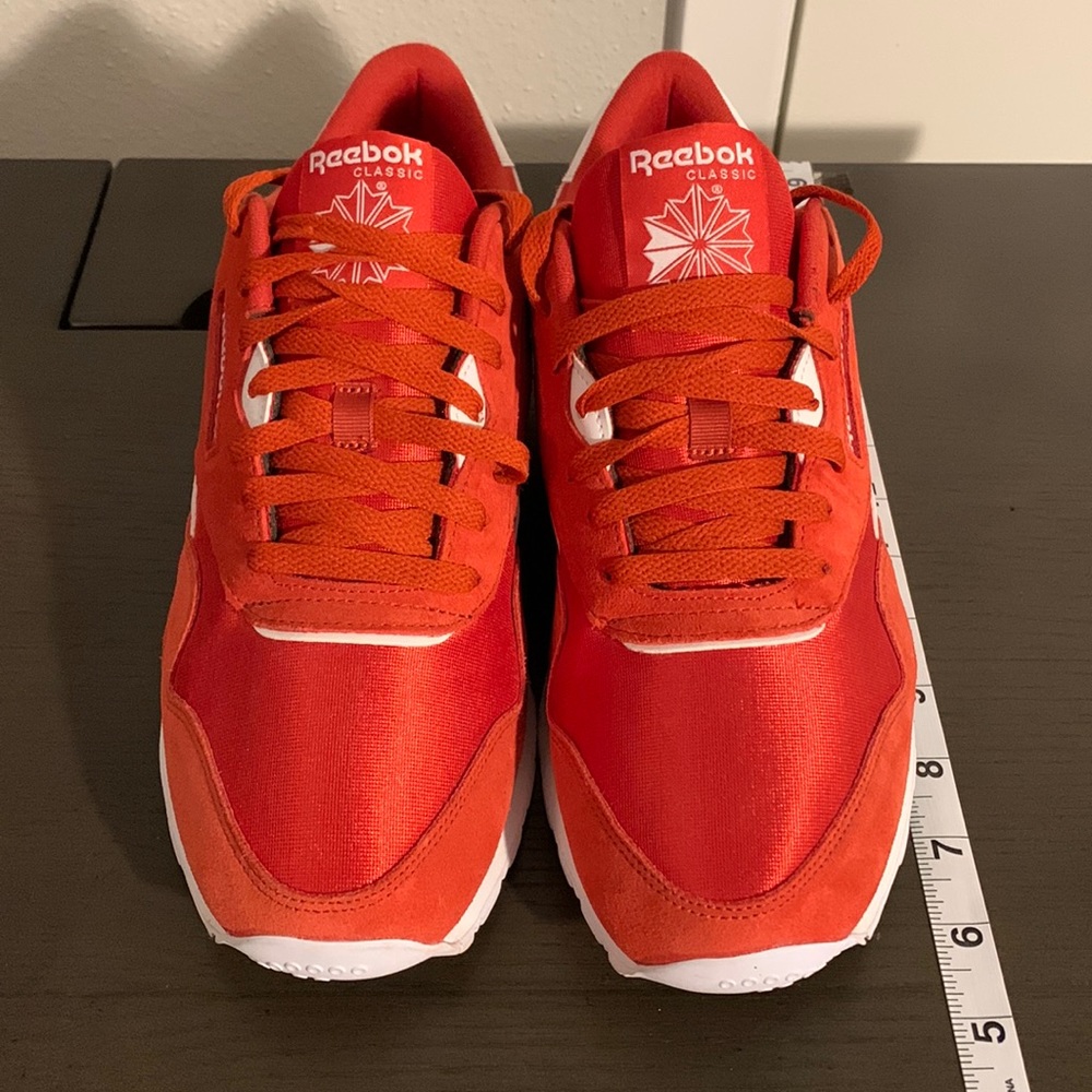 Reebok Mens Classic Nylon Sneaker